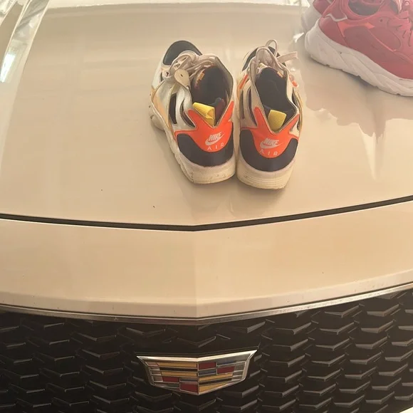 Shoes bundle - Picture 9 of 12